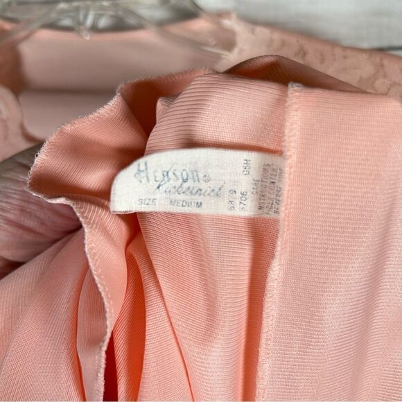 Henson Kickernick Vintage Peach Lacy Nylon Robe Hollywood Glamour 6879 Medium - Picture 8 of 8